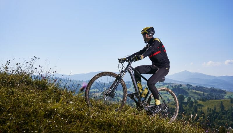 full suspension mountain bike for cycling uphill